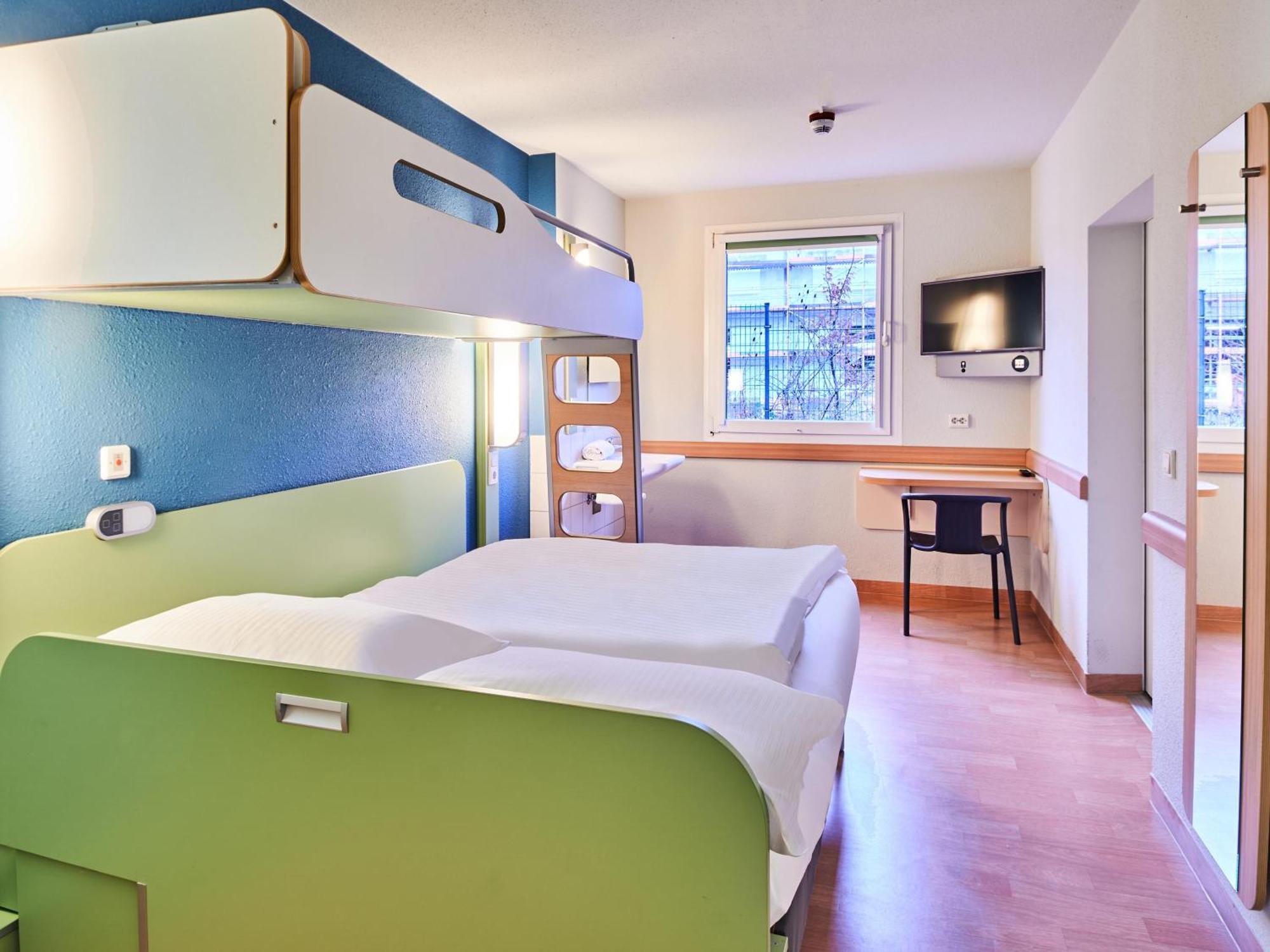 ibis budget Köln Marsdorf Exteriör bild